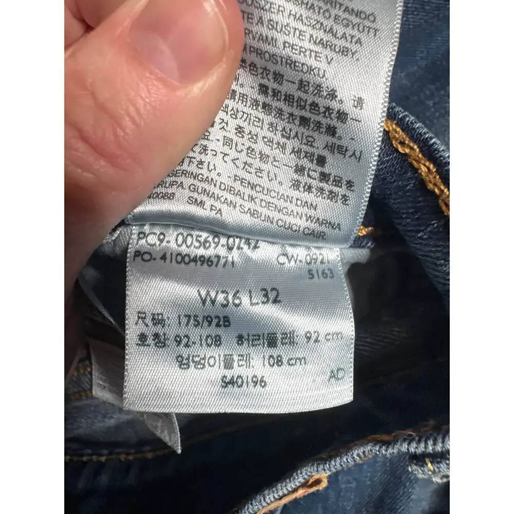 Men’s Levi’s 569 Loose Straight Jeans – Size 36x32 – Faded Blue Wash